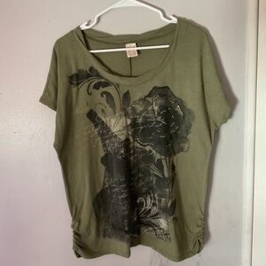 Faded Glory 00s Olive Graphic Women's Tee